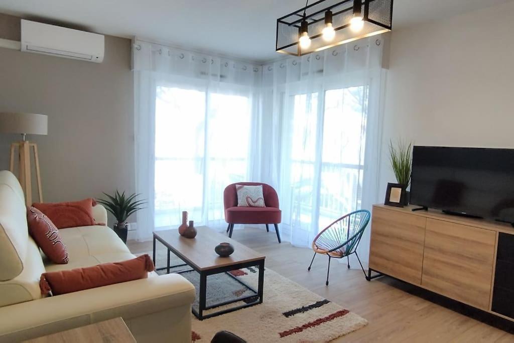 Les Geraniums, Bel Appartement Renove, Proche Plage Et Commerces La Seyne-sur-Mer Exteriör bild